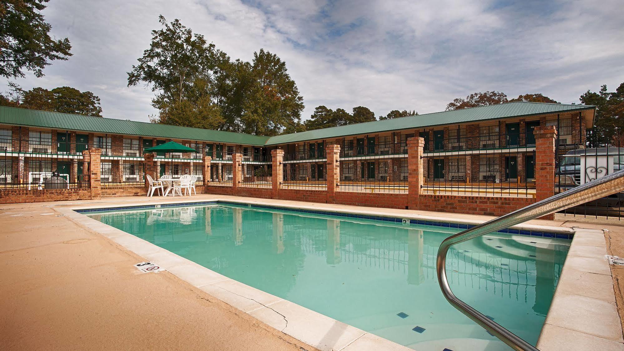 The Winnfield Lodge Buitenkant foto